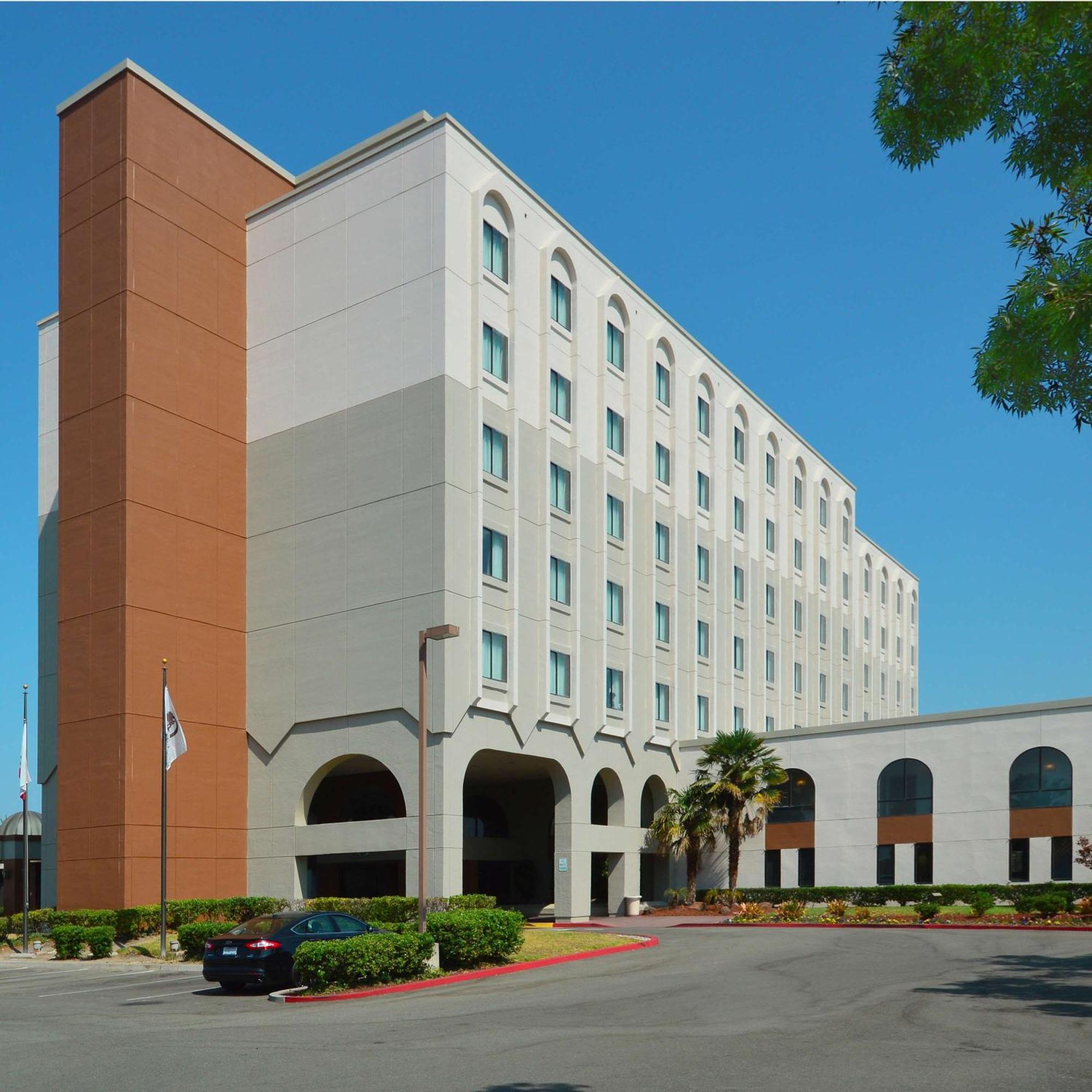 Doubletree By Hilton Newark-Fremont Hotel Buitenkant foto